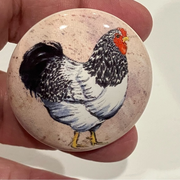 SB Ceramic Design | Set 4 Chicken Knobs - Picture 5 of 10